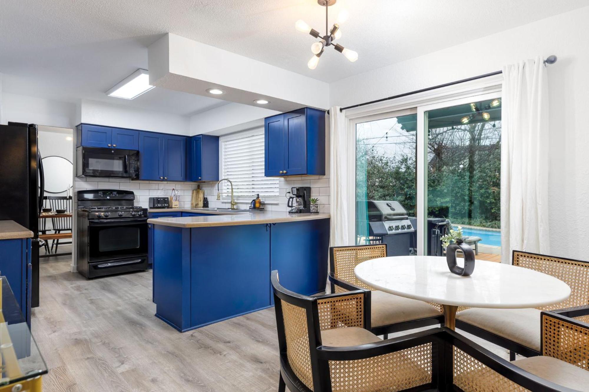 Timeless-Texas-Inn - Heated Pool Oasis & Lux Vibe Round Rock Buitenkant foto
